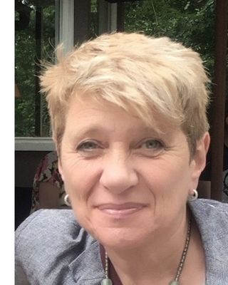 Photo of Myriam Sarens, Psychotherapist, MSc, MUKCP