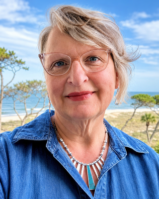 Photo of Kimberly Edenfield Kuneli, Licensed Professional Clinical Counselor, MA, LPCC-S, CIMHP
