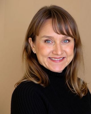 Photo of Robyn Bryson, Counsellor, MCP, RCC