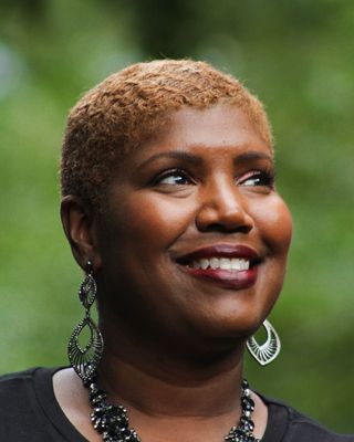 Photo of Anneka Davis, Clinical Social Work/Therapist, LCSW