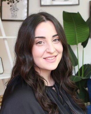 Photo of Tara Maggiacomo, Registered Psychotherapist, RP