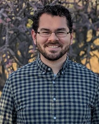 Photo of Roberto Renteria, Pre-Licensed Professional in Lake View, Chicago, IL