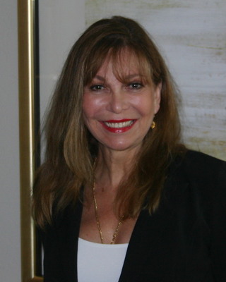 Photo of Myrene Dickinson, MA, CHT, MPNLP in Tucson