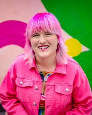 Photo of Laura Kelsey, Counsellor, MBACP