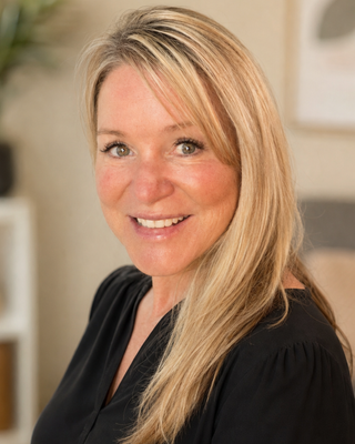 Photo of Debra Harrah, Psychiatric Nurse Practitioner, PMHNP