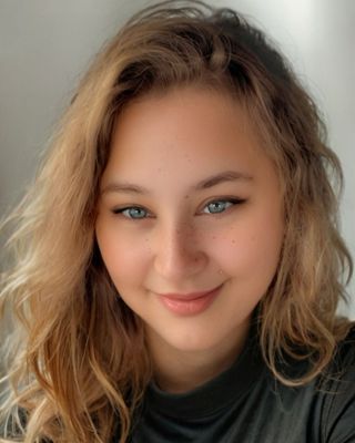 Photo of Kara Moore, Clinical Social Work/Therapist, LLMSW