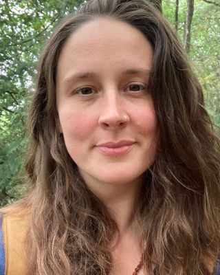 Photo of Gabi Williams, Counsellor, MA, MBACP