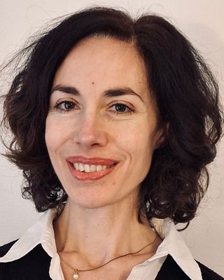 Photo of Ruth Leaney, Psychotherapist, MSc, MBACP