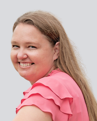 Photo of Sara Royal, PMHNP