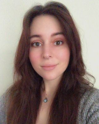 Photo of Nikki Andruscavage, Licensed Professional Counselor in Logan Square, Philadelphia, PA