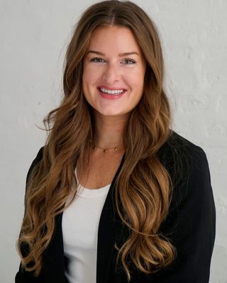 Photo of Beth Hopkins, Marriage & Family Therapist, LMFT