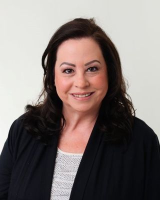 Photo of Jennifer Shneer, Registered Social Worker, AWCCA, MSW, RSW, CT