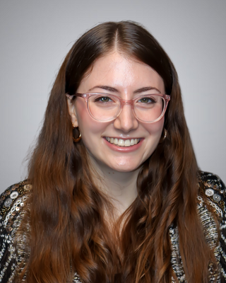 Photo of Shannon Bucciarelli, Psychiatric Nurse Practitioner, MSN, PMHNP, B-C