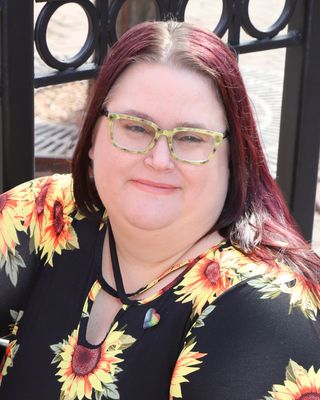 Photo of Nicole Washburn, Licensed Master Social Worker, LMSW, CTP
