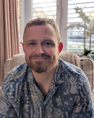 Photo of Tom Willetts, Counsellor, MNCPS Acc.