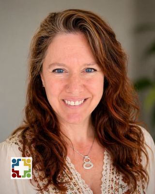 Photo of Julie Stevens, Registered Psychotherapist (Qualifying), MACP, RP(Q)