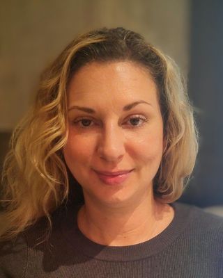 Photo of Sonja Scheer, Registered Psychotherapist in Toronto, ON