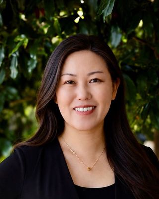 Photo of Sabrina Li, Pre-Licensed Professional