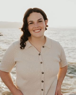 Photo of Jessey Simons Chappell, Pre-Licensed Professional