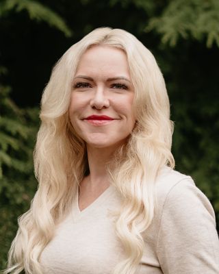 Photo of Courtney Peters, Clinical Social Work/Therapist, LICSW, LCSW