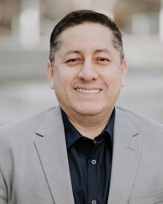 Photo of Luis Torres, MFT, Marriage & Family Therapist