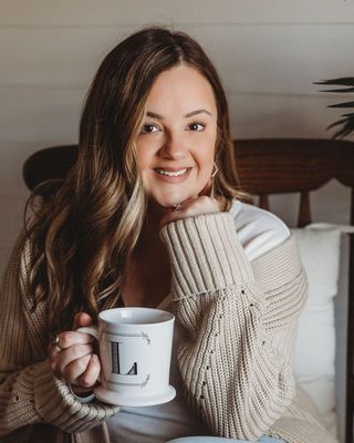 Photo of Lauren Rill, Clinical Social Work/Therapist, LMSW, MSW