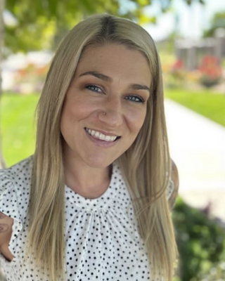 Photo of Addie Ferreira, Clinical Social Work/Therapist, LCSW