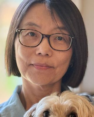 Photo of Hyoshin Jang, Registered Social Worker, Hyoshin Jang, RSW, MMFT