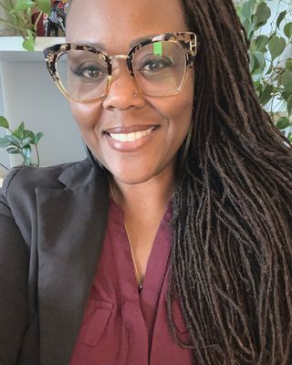 Photo of Tandra Brown, Clinical Social Work/Therapist, LICSW, LCSW-C, CCTP I, CMIP