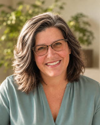 Photo of Peta Thompson, Counsellor, MC, ACA-L2