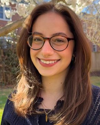 Photo of Zeenie Safiullah, Clinical Social Work/Therapist, LCSW