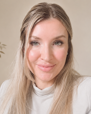 Photo of Olivia Ozmeral, Counsellor, MSc, MBACP