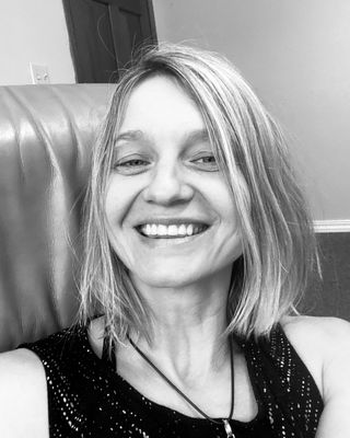 Photo of Maya Krolikiewicz, Pre-Licensed Professional