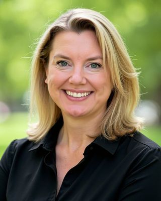 Photo of Dawniel Page, Marriage & Family Therapist