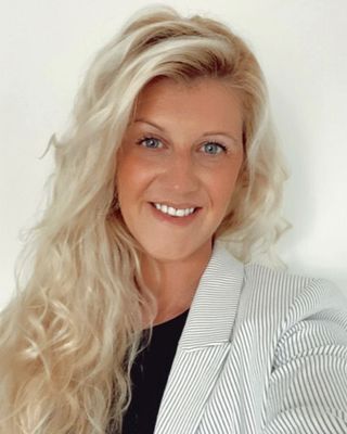 Photo of Jade Round, Counsellor, MBACP