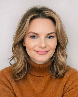 Photo of Michelle Beck, Registered Psychotherapist (Qualifying), MACP