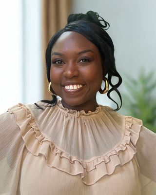 Photo of Amber Holly, Marriage & Family Therapist Associate, MS, LMFTA
