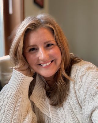 Photo of Elizabeth Bryant, Marriage & Family Therapist Associate, LMFTA, MS