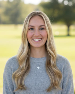 Photo of Kaitlin Loran, Pre-Licensed Professional, BA Hons