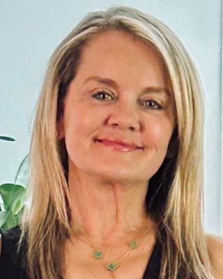 Photo of Isolina Varano, Registered Social Worker, BSW, MSW , RSW, CMed, EMDR