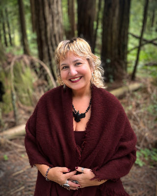 Photo of Astarte Lippman, Marriage & Family Therapist, MA, LMFT