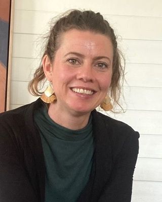 Photo of Andi Saunders, Counsellor, ACA-L1