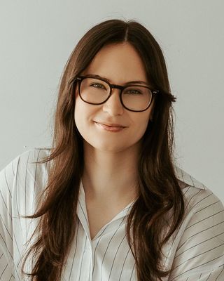 Photo of Samantha Spence, Counsellor, MA, RCC
