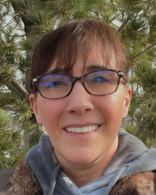 Photo of Kelly Valente, Marriage & Family Therapist, LMFT