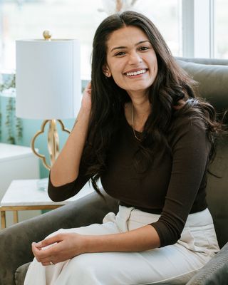 Photo of Manjinder Dubb, Registered Provisional Psychologist, MC