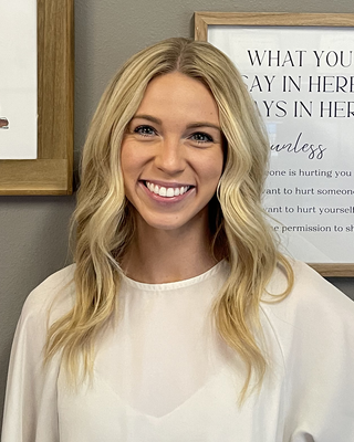 Photo of Alyssa Skiple, Clinical Social Work/Therapist, LICSW