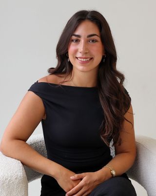 Photo of Melina Carrera Rodriguez, Pre-Licensed Professional
