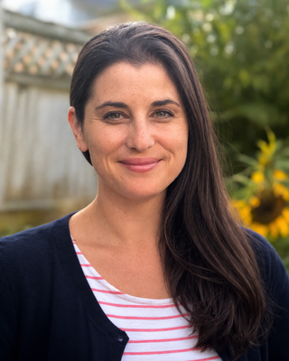 Photo of Julie Kinnicutt - Our Harbor Counseling: Julie Kinnicutt, Clinical Social Work/Therapist, LICSW, PMH-C