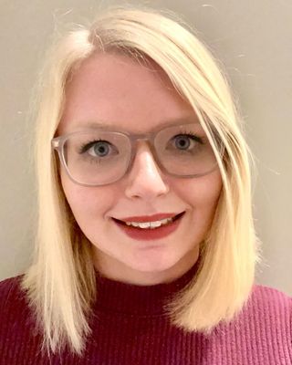 Photo of Hayley Leanne Ashenden, Psychotherapist, MBABCP