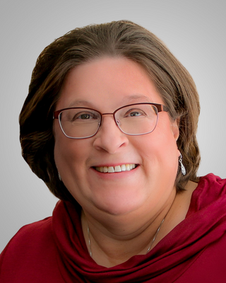 Photo of Caroline Onischak, Psychiatric Nurse Practitioner, PMHNP